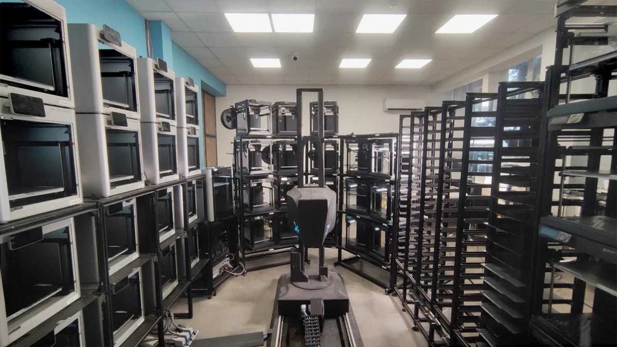 44-printer 3D print farm