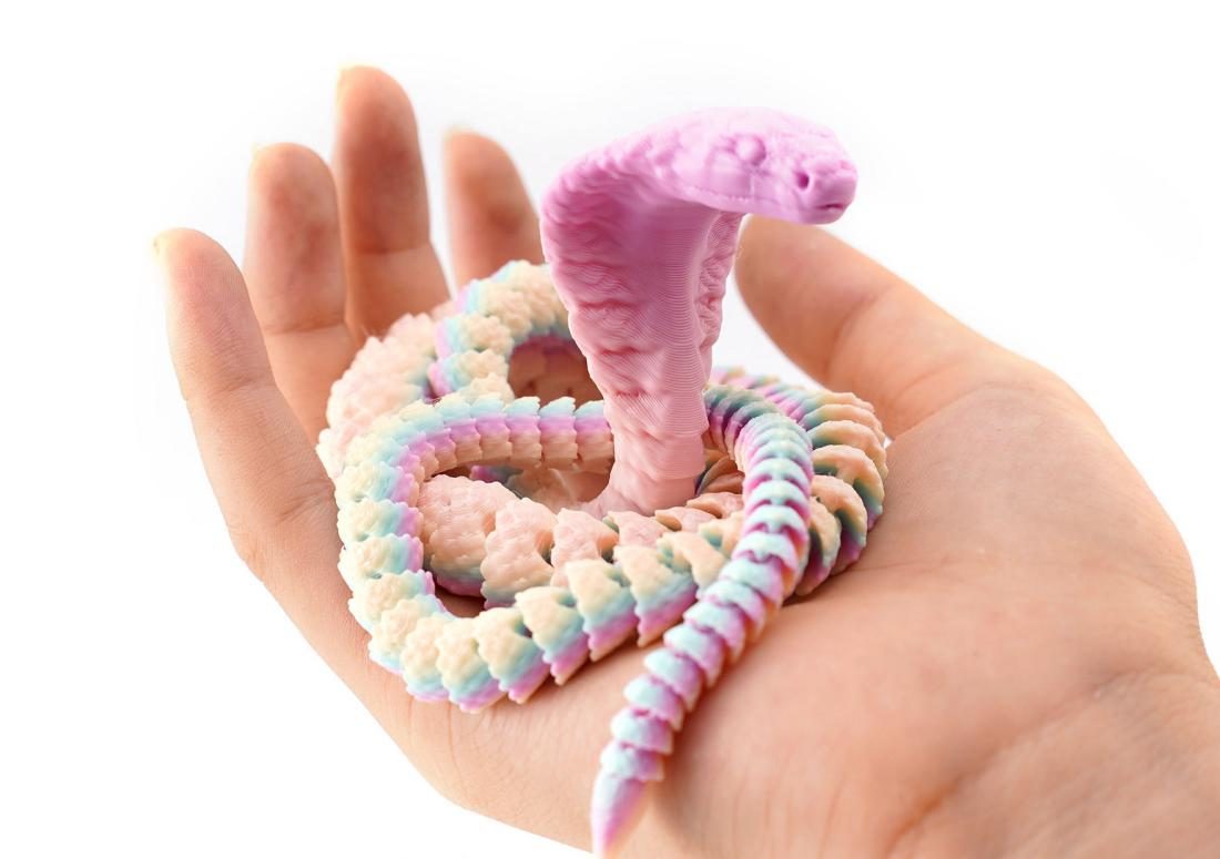 3D printed articulated PLA toy